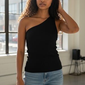 Black One-Shoulder Top